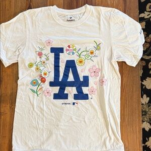 Fanatics White T-Shirt with LA and Floral Design